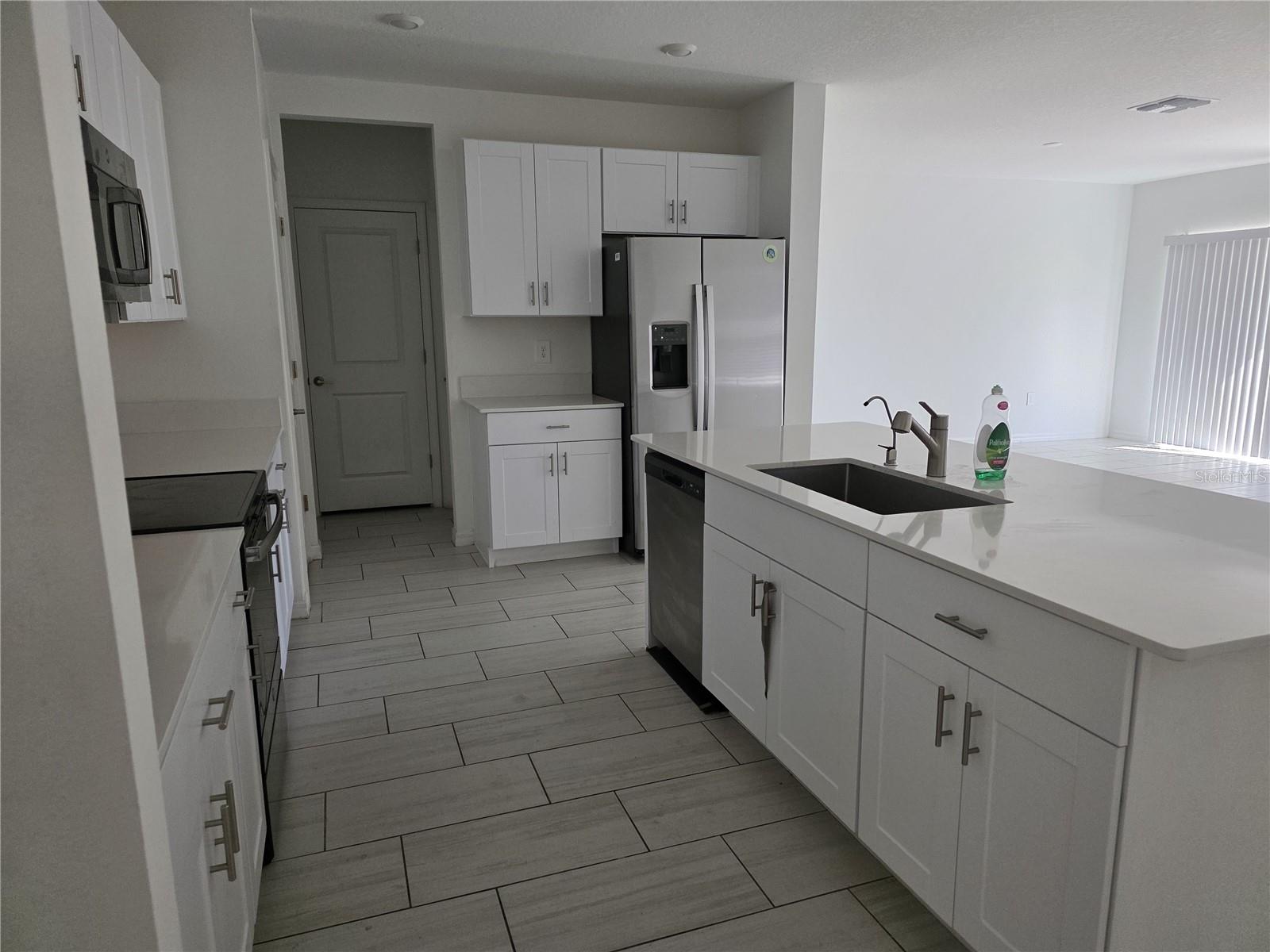 TRIPLE CRK VILLAGE Q - Residential Lease