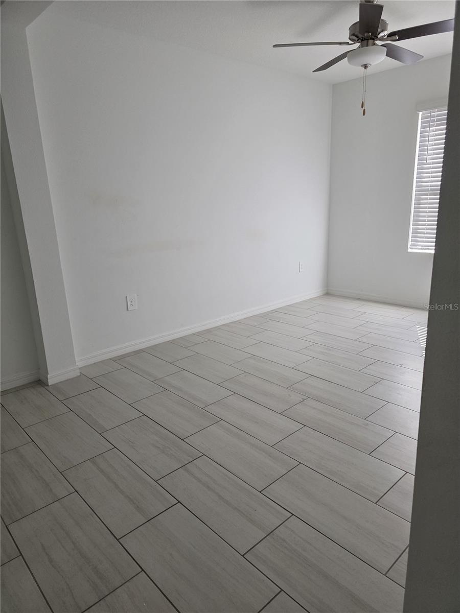 TRIPLE CRK VILLAGE Q - Residential Lease
