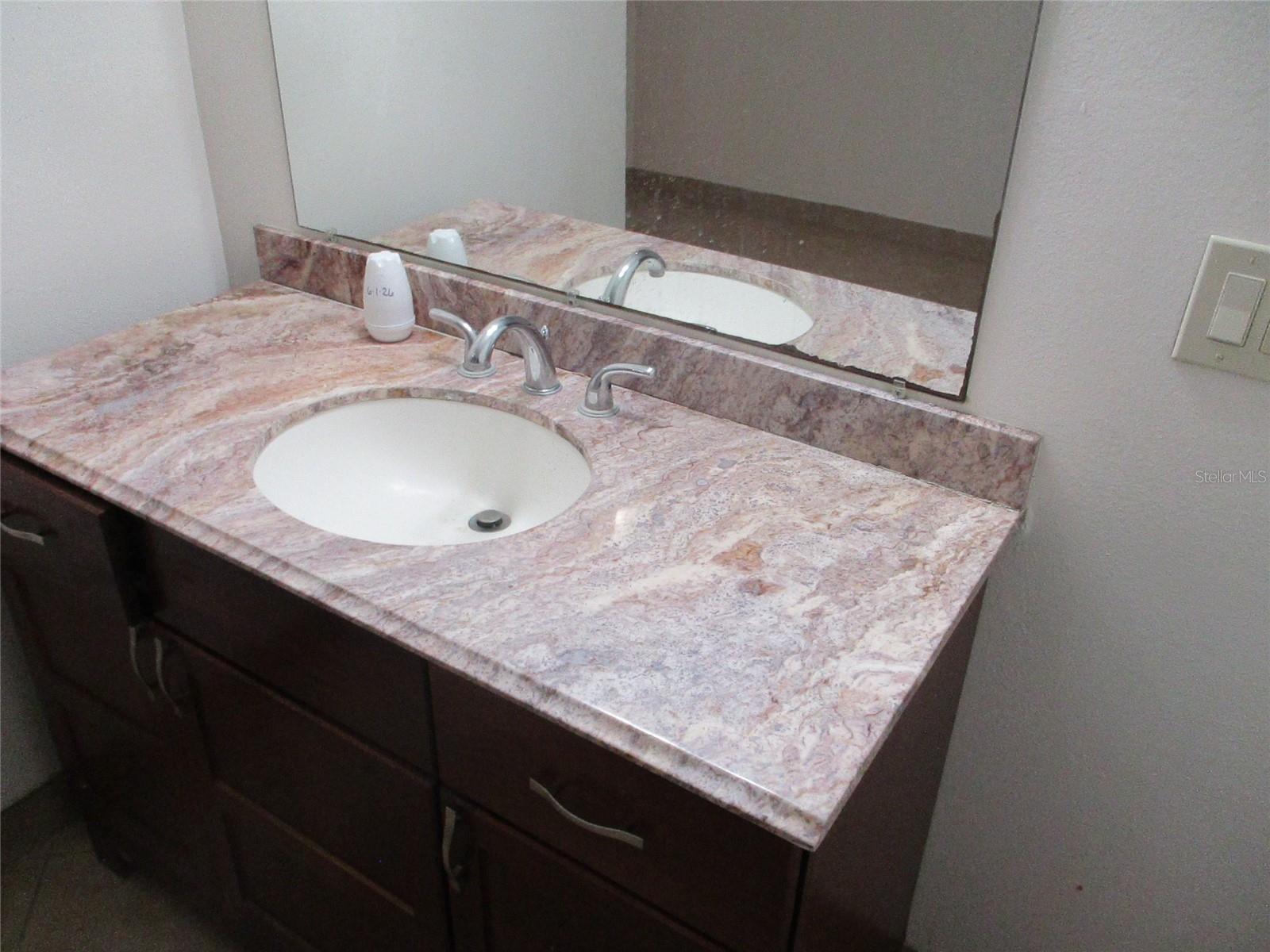 INGLEWOOD PARK ADD 3 - Residential
