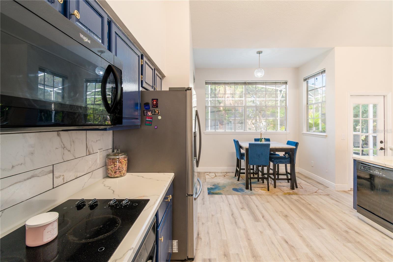 LAKES OF ALOMA PH 2 - Residential
