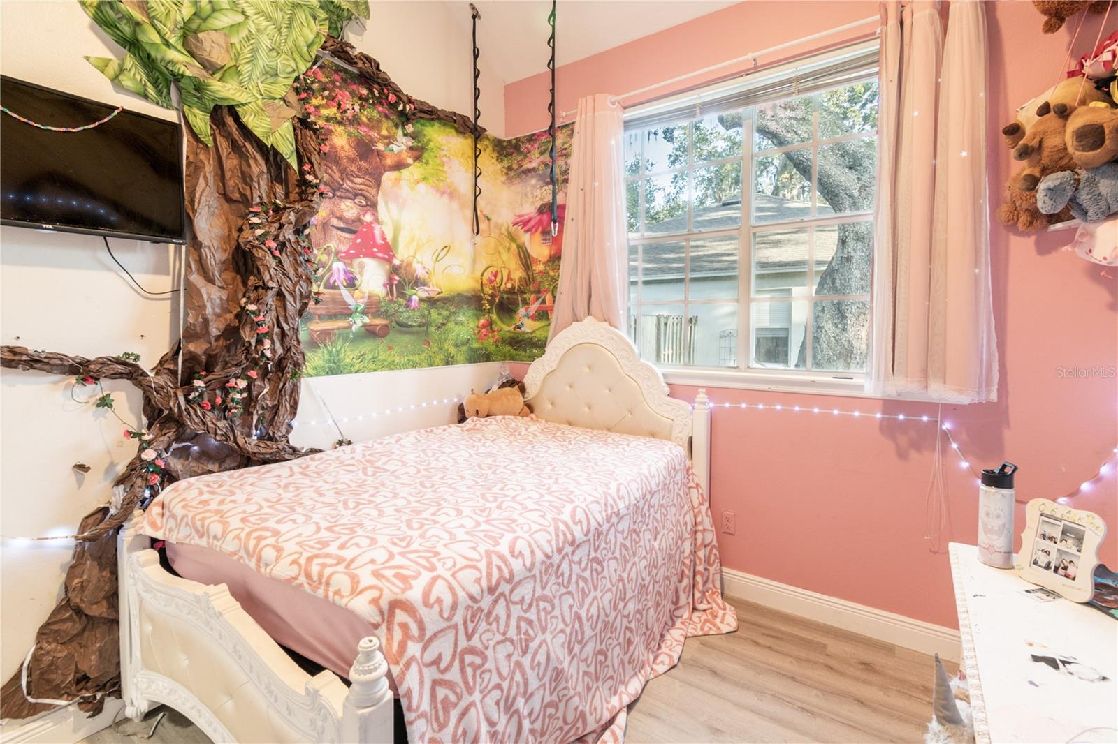 LAKES OF ALOMA PH 2 - Residential
