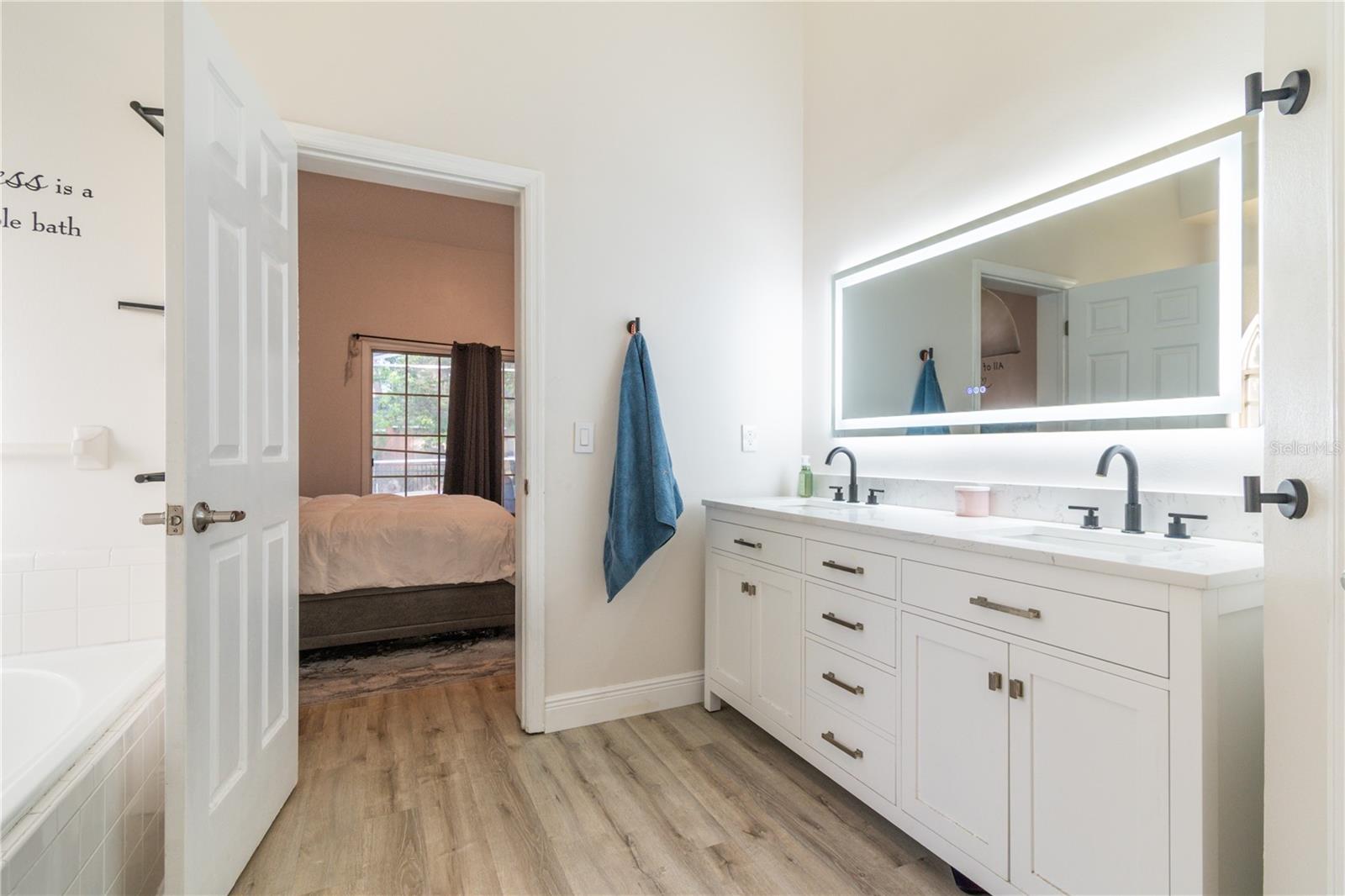 LAKES OF ALOMA PH 2 - Residential