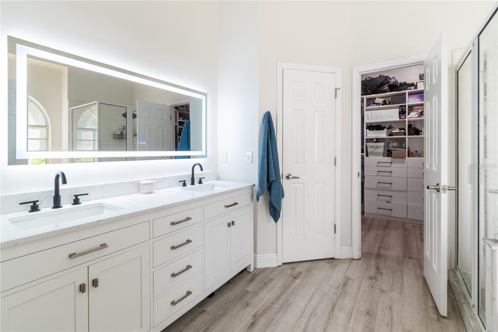LAKES OF ALOMA PH 2 - Residential
