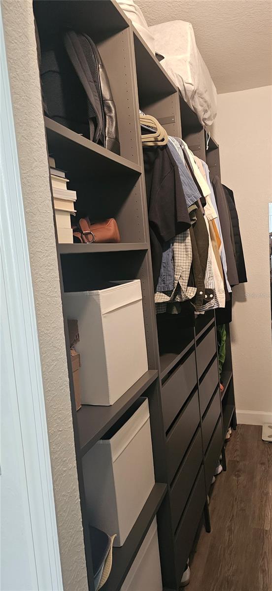 REGISTRY/MICHIGAN PARK CONDO - Residential
