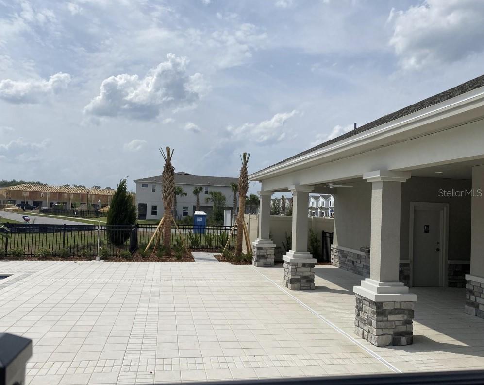 BELLA PARC TWNHMS - Residential Lease