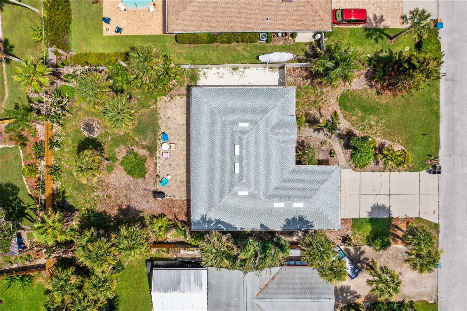 SILVER SANDS - Residential