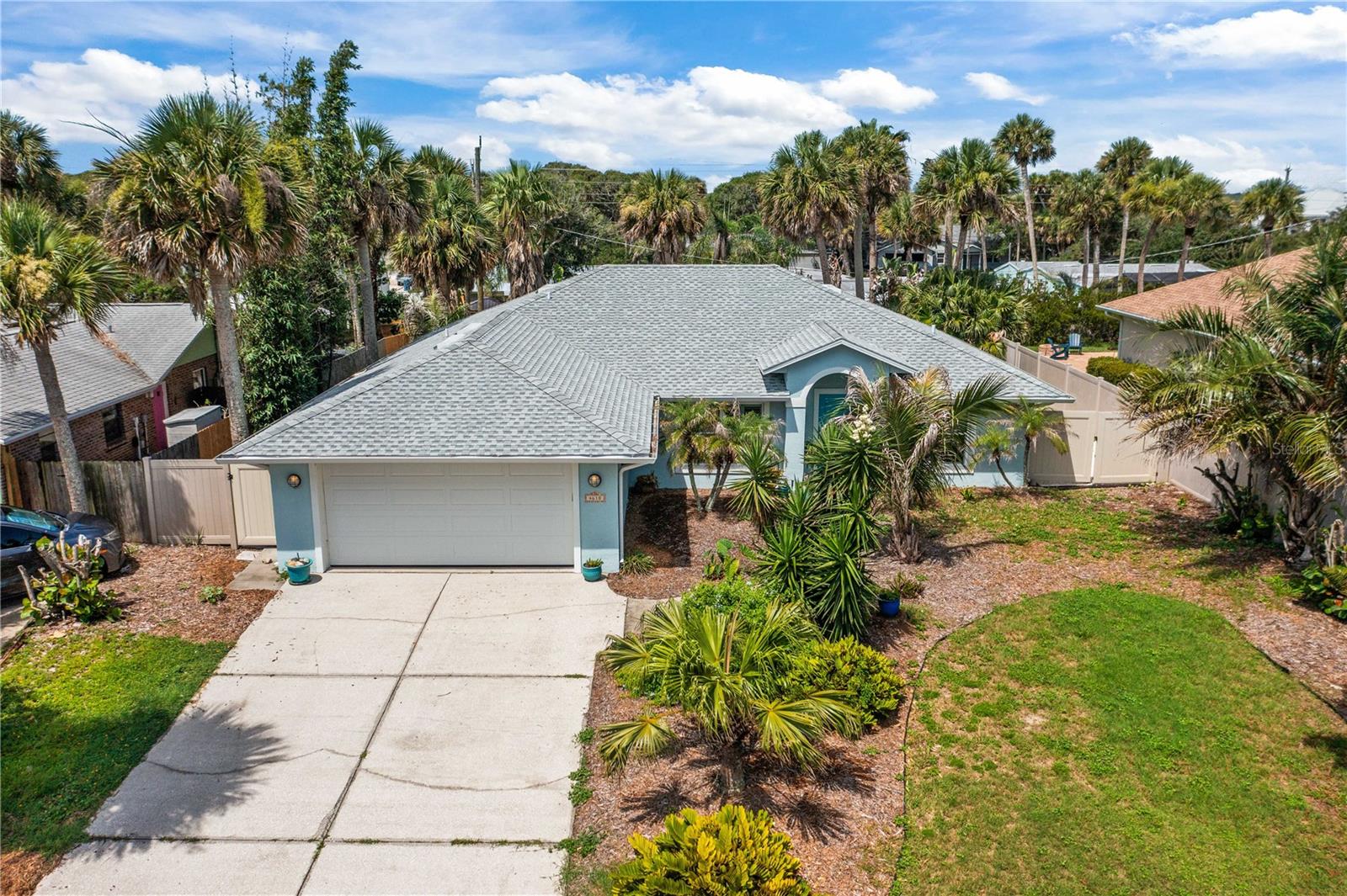 SILVER SANDS - Residential