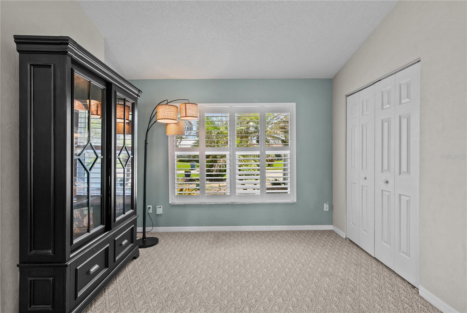 SILVER SANDS - Residential