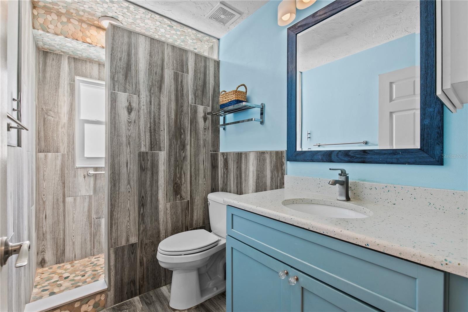SILVER SANDS - Residential