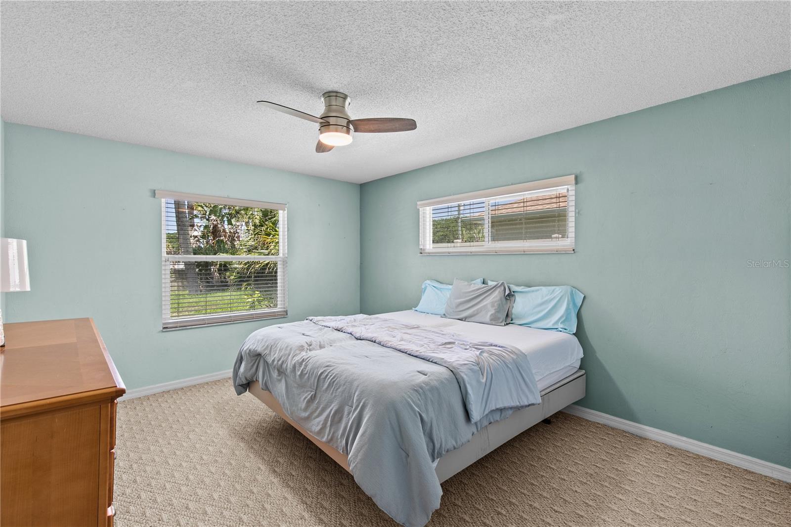 SILVER SANDS - Residential