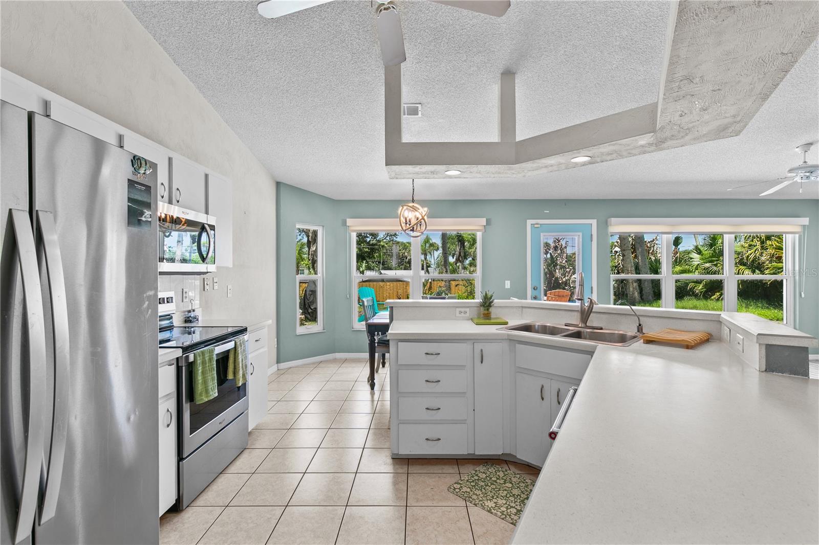 SILVER SANDS - Residential