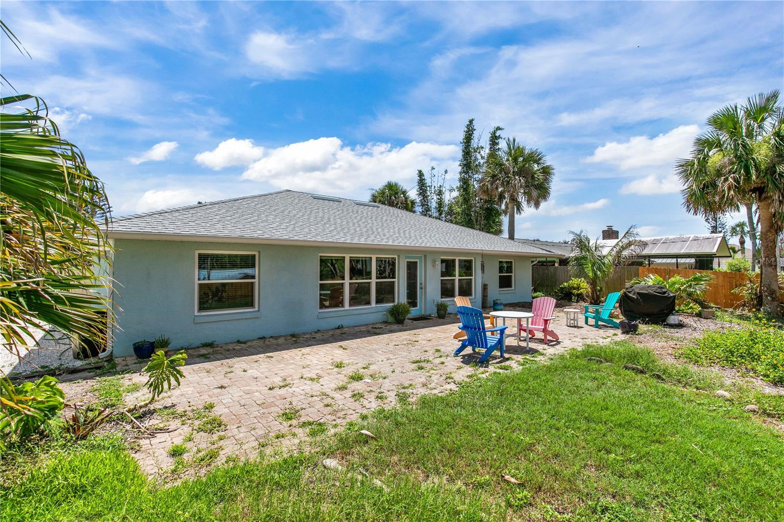 SILVER SANDS - Residential