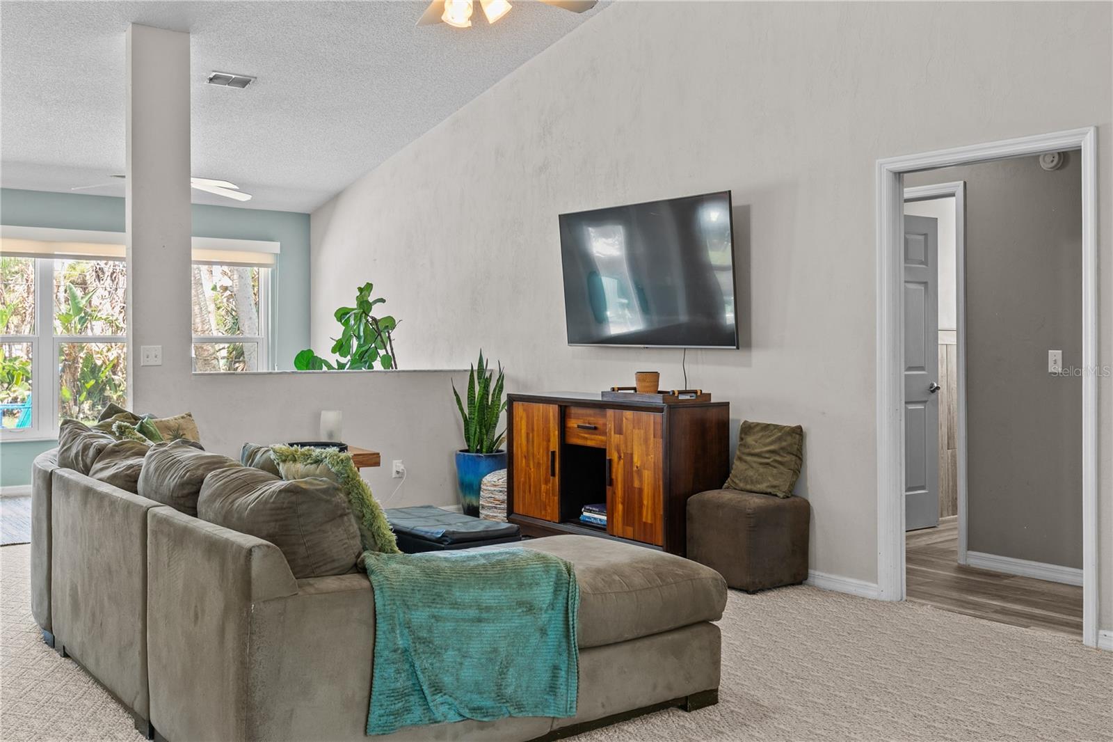 SILVER SANDS - Residential