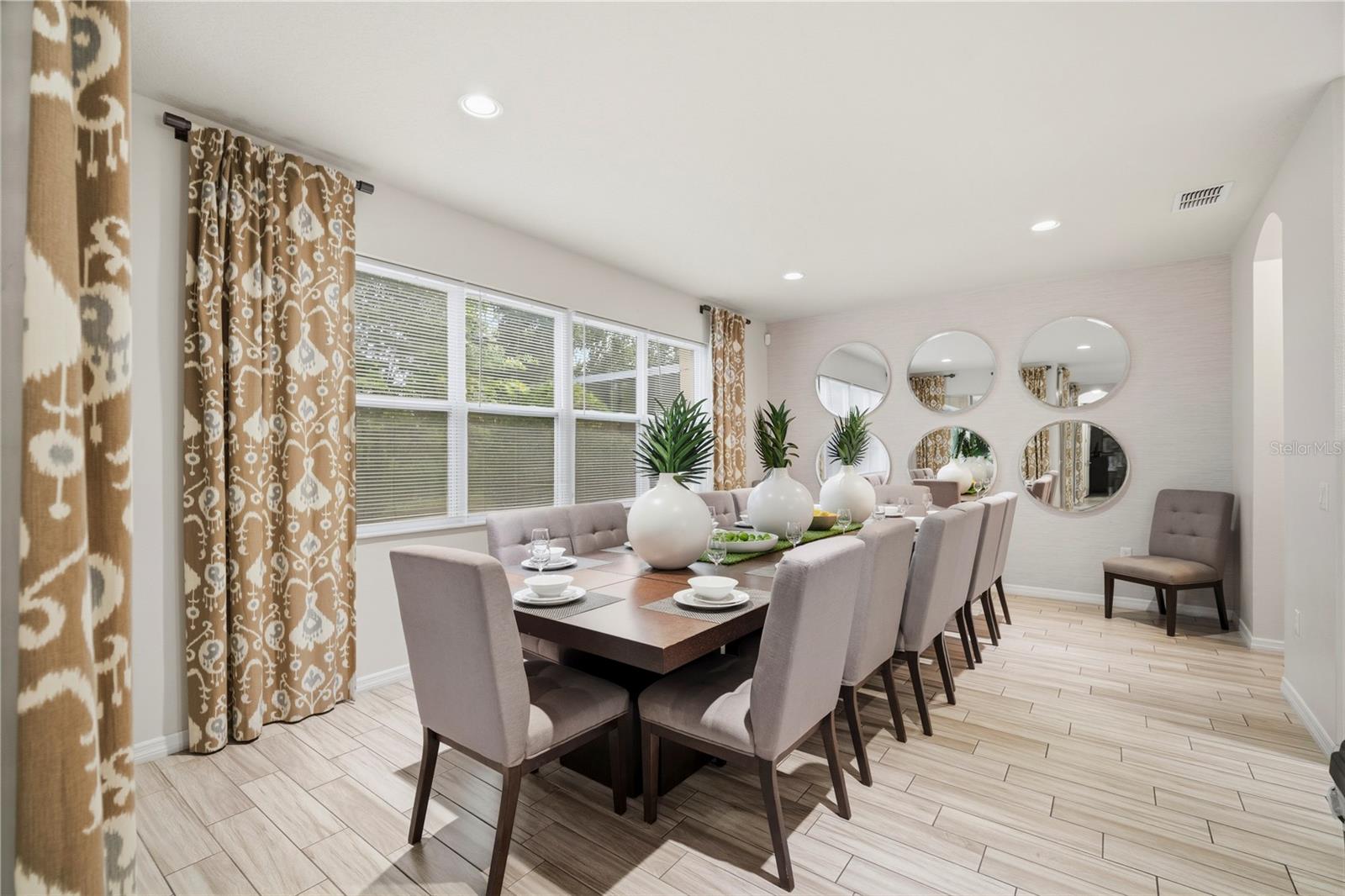 OAKMONT PH 01 - Residential
