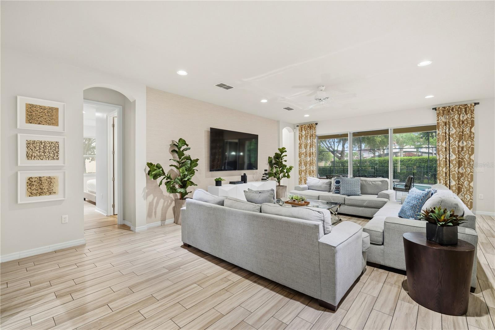 OAKMONT PH 01 - Residential