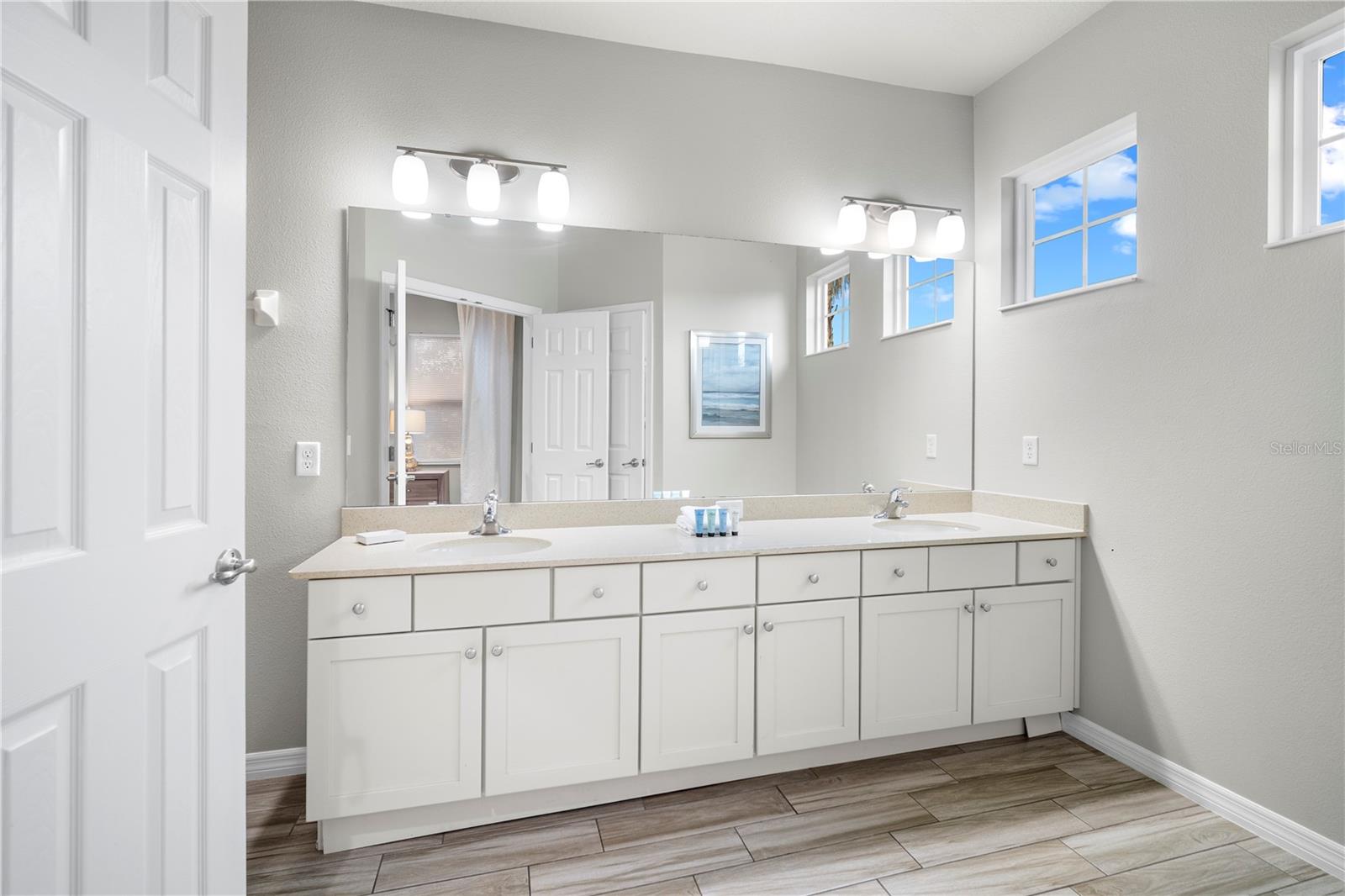 OAKMONT PH 01 - Residential