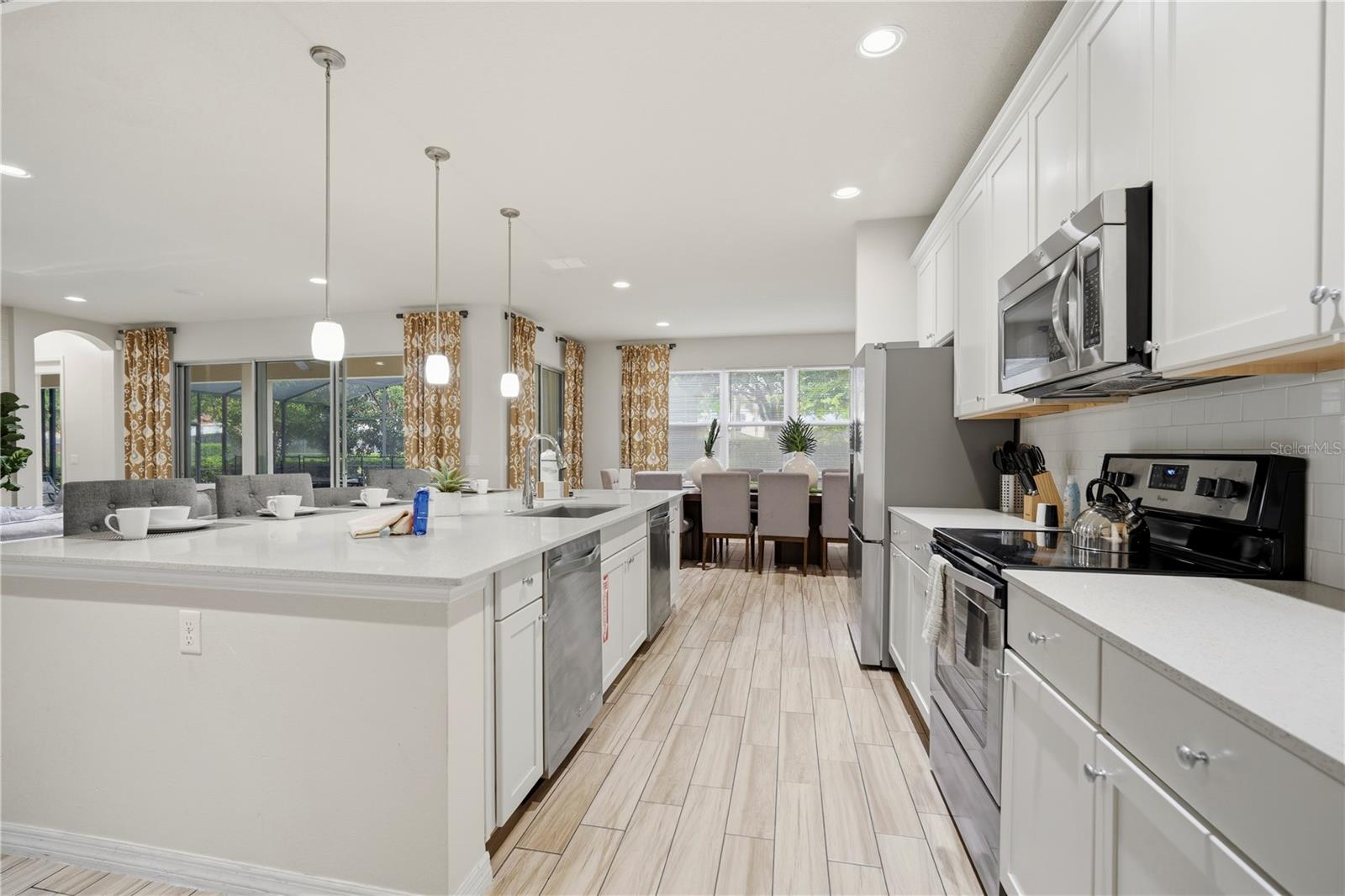 OAKMONT PH 01 - Residential