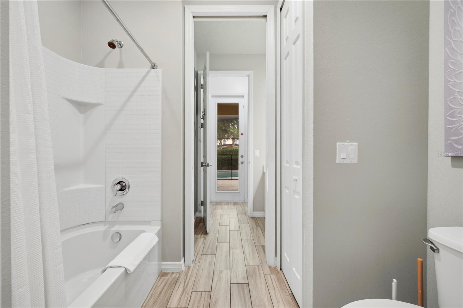 OAKMONT PH 01 - Residential