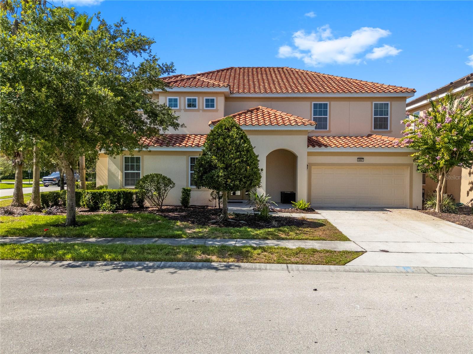 OAKMONT PH 01 - Residential