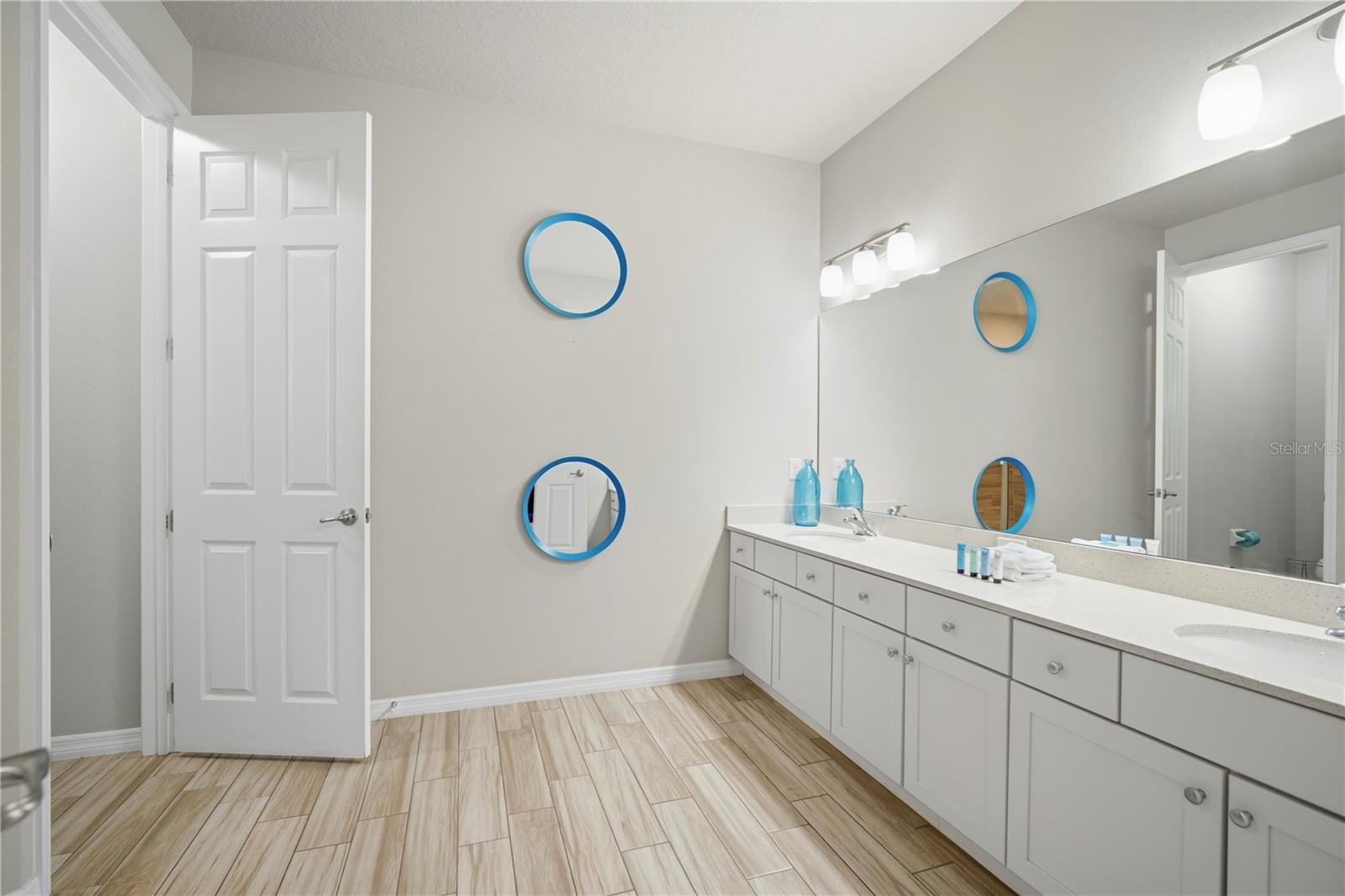 OAKMONT PH 01 - Residential