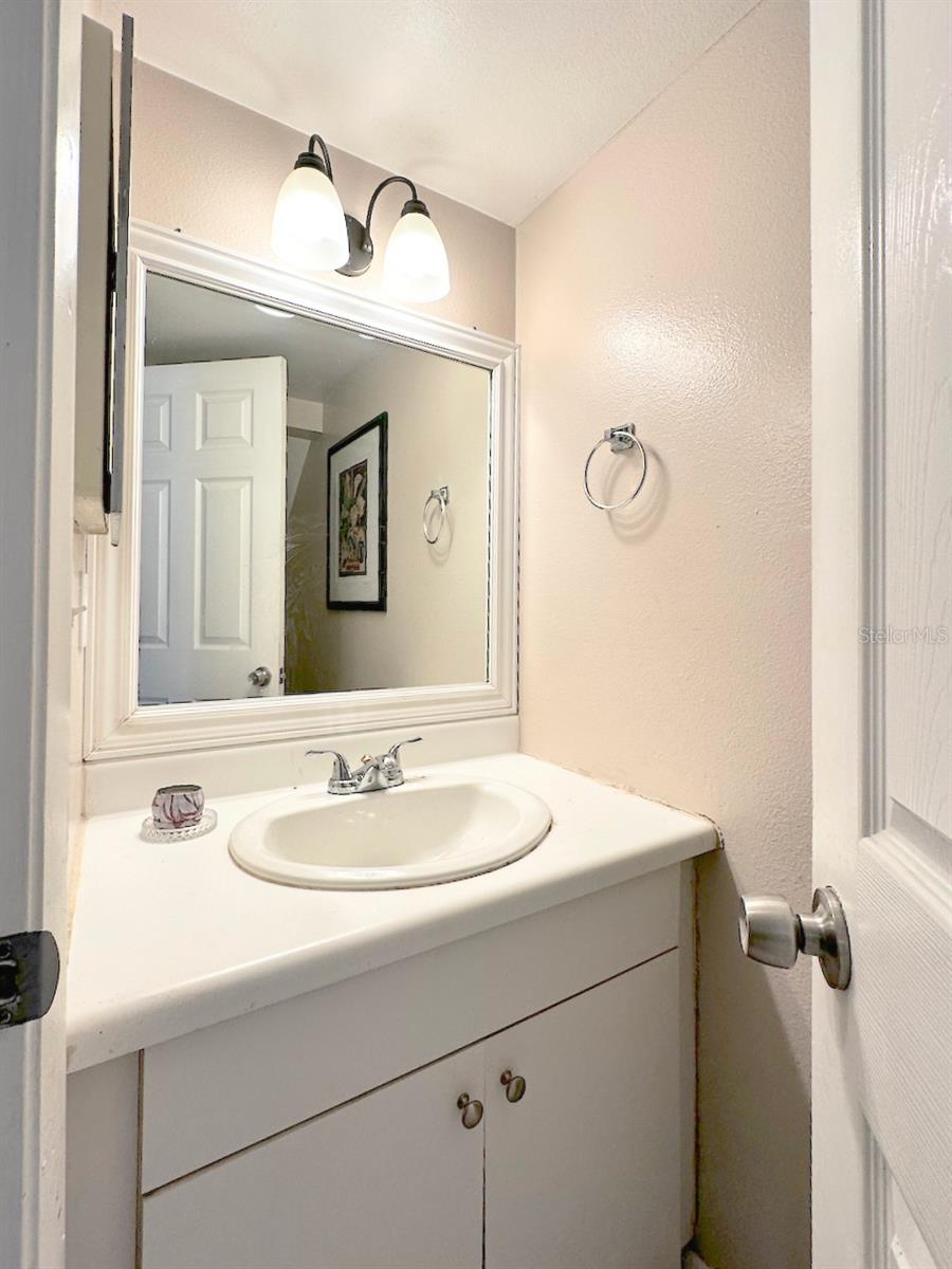 HARBOR PALMS-UNIT FOUR A - Residential