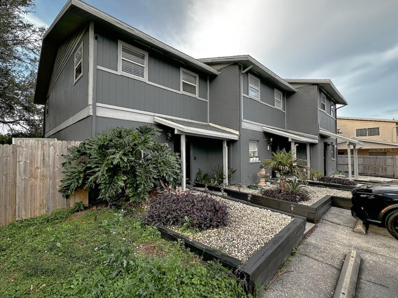 HARBOR PALMS-UNIT FOUR A - Residential