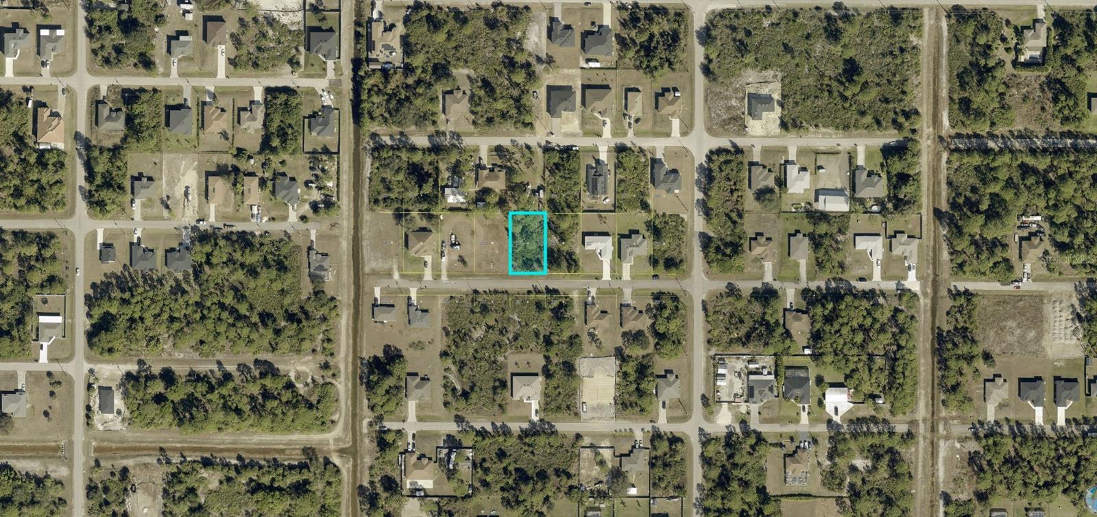 LEHIGH ACRES - Land
