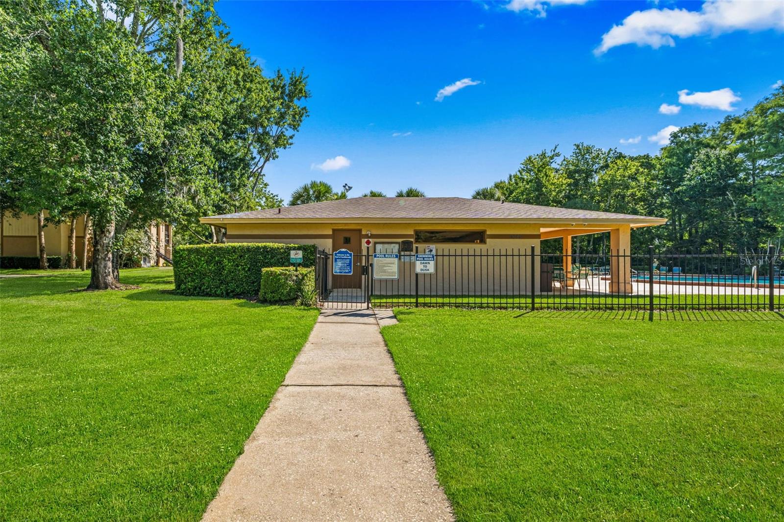 SOUTHBROOKE CONDO 1 - Residential