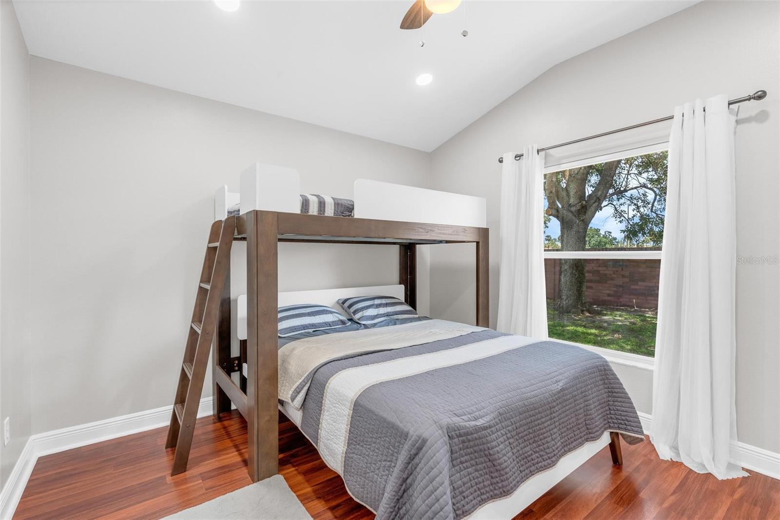 BELLE MEADE PH 2 - Residential
