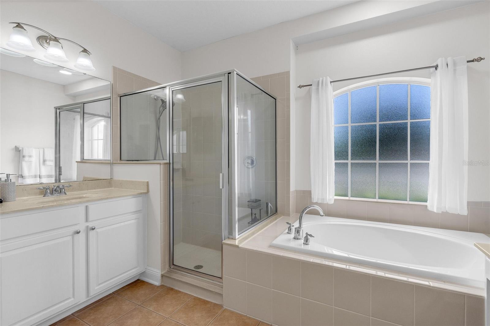 BELLE MEADE PH 2 - Residential