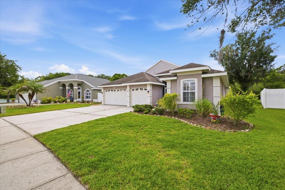 FOUNTAINS AT CYPRESS LAKES II-B - Residential