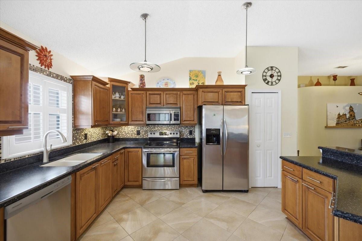 FOUNTAINS AT CYPRESS LAKES II-B - Residential
