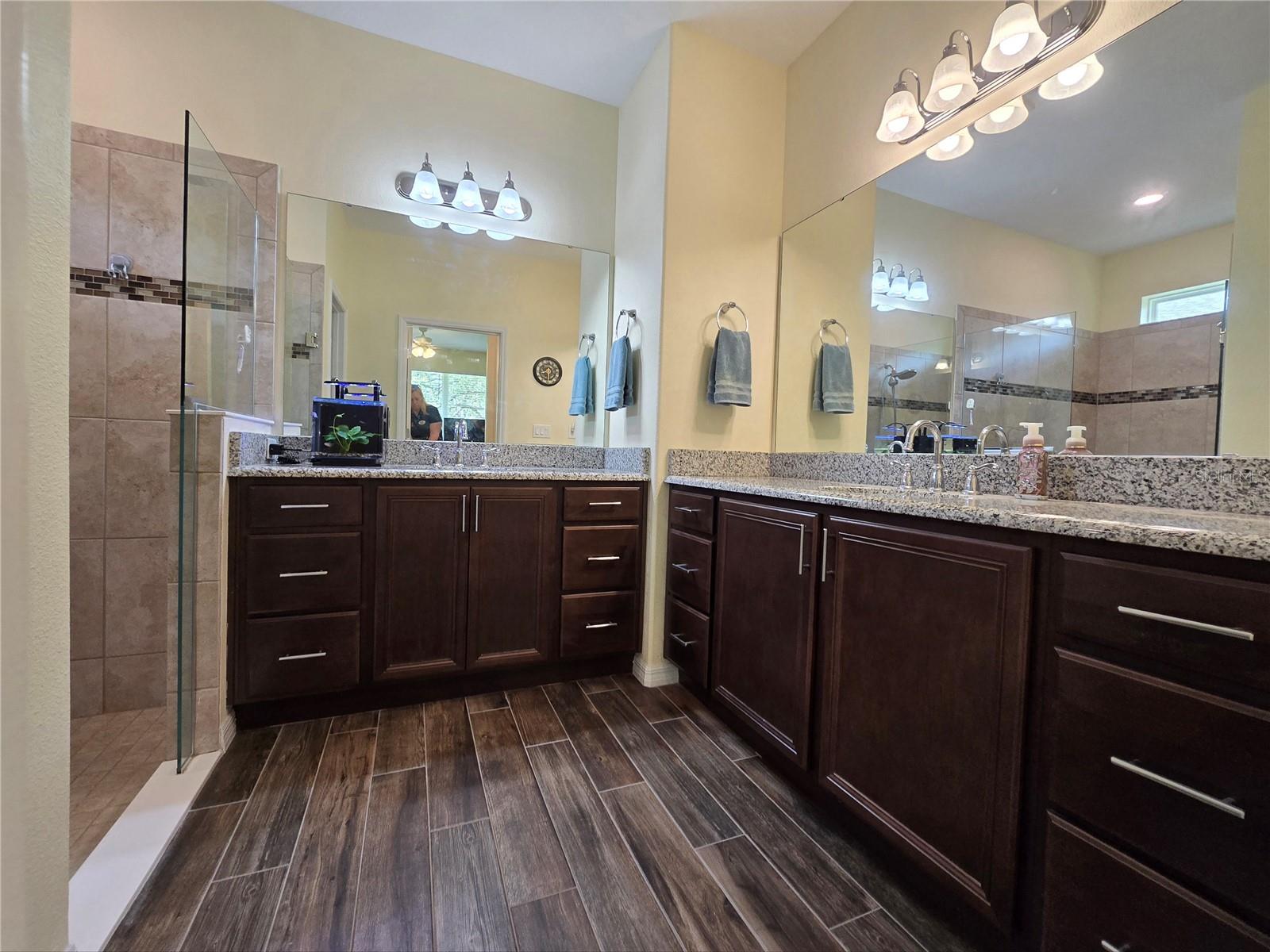 SOLIVITA PH 7F - Residential