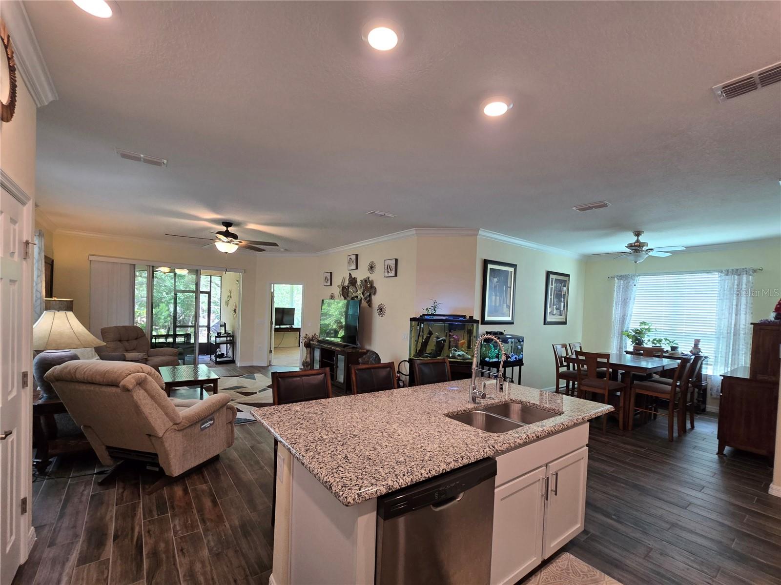 SOLIVITA PH 7F - Residential