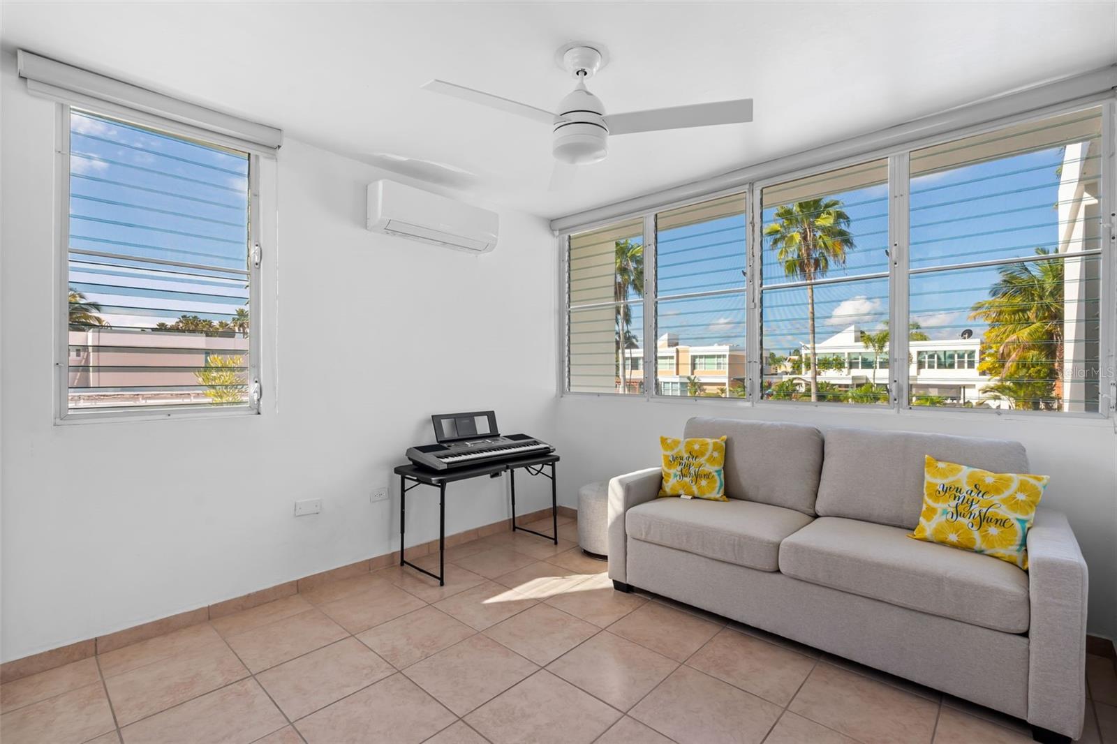 URB PASEO REAL - Residential