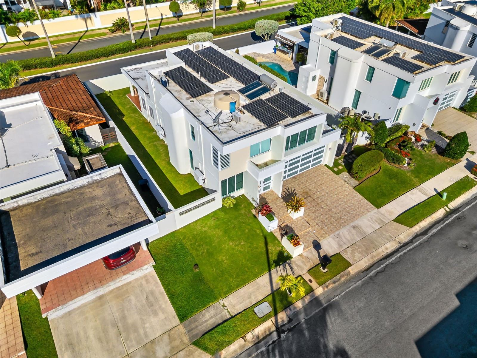 URB PASEO REAL - Residential