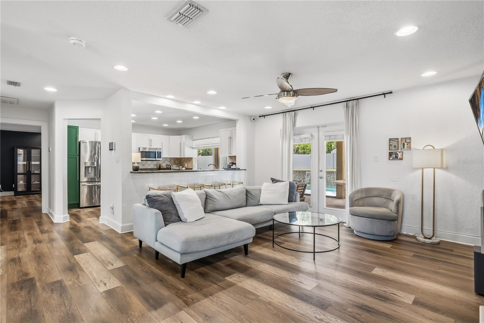 BARCLAY WOODS 2ND ADD - Residential