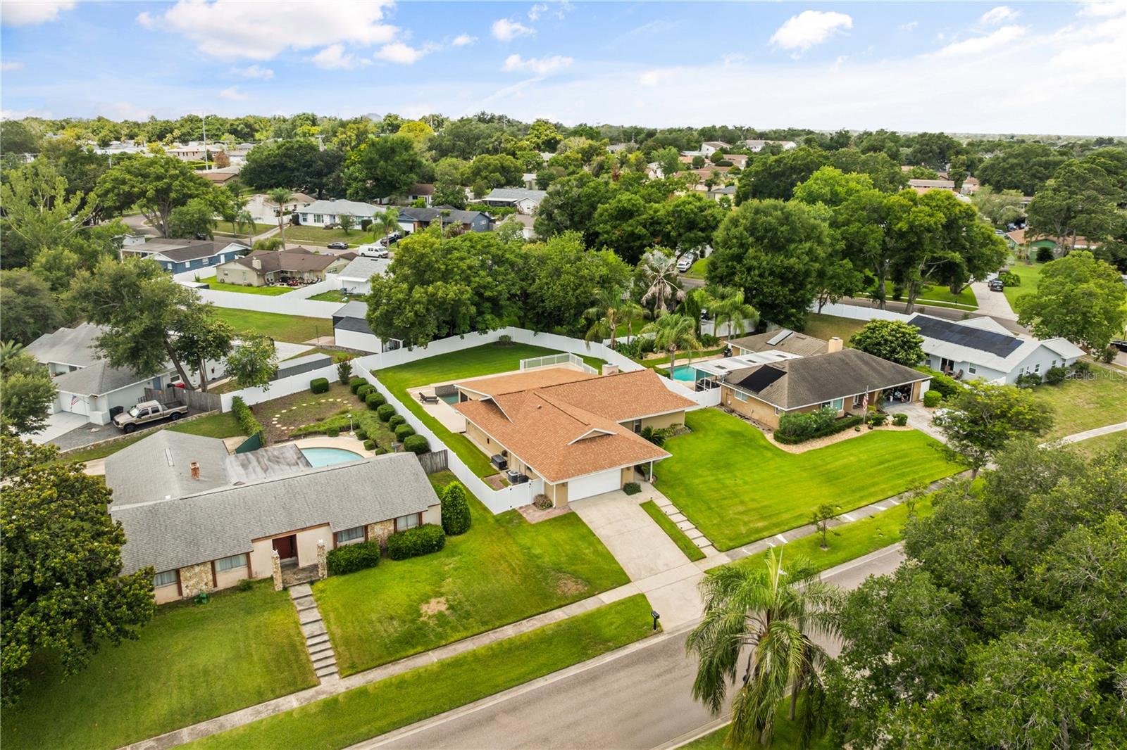 BARCLAY WOODS 2ND ADD - Residential