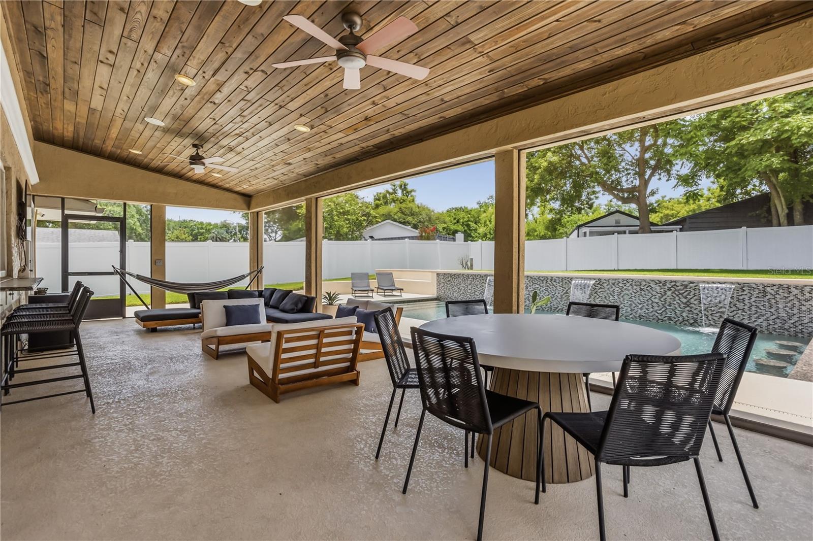 BARCLAY WOODS 2ND ADD - Residential