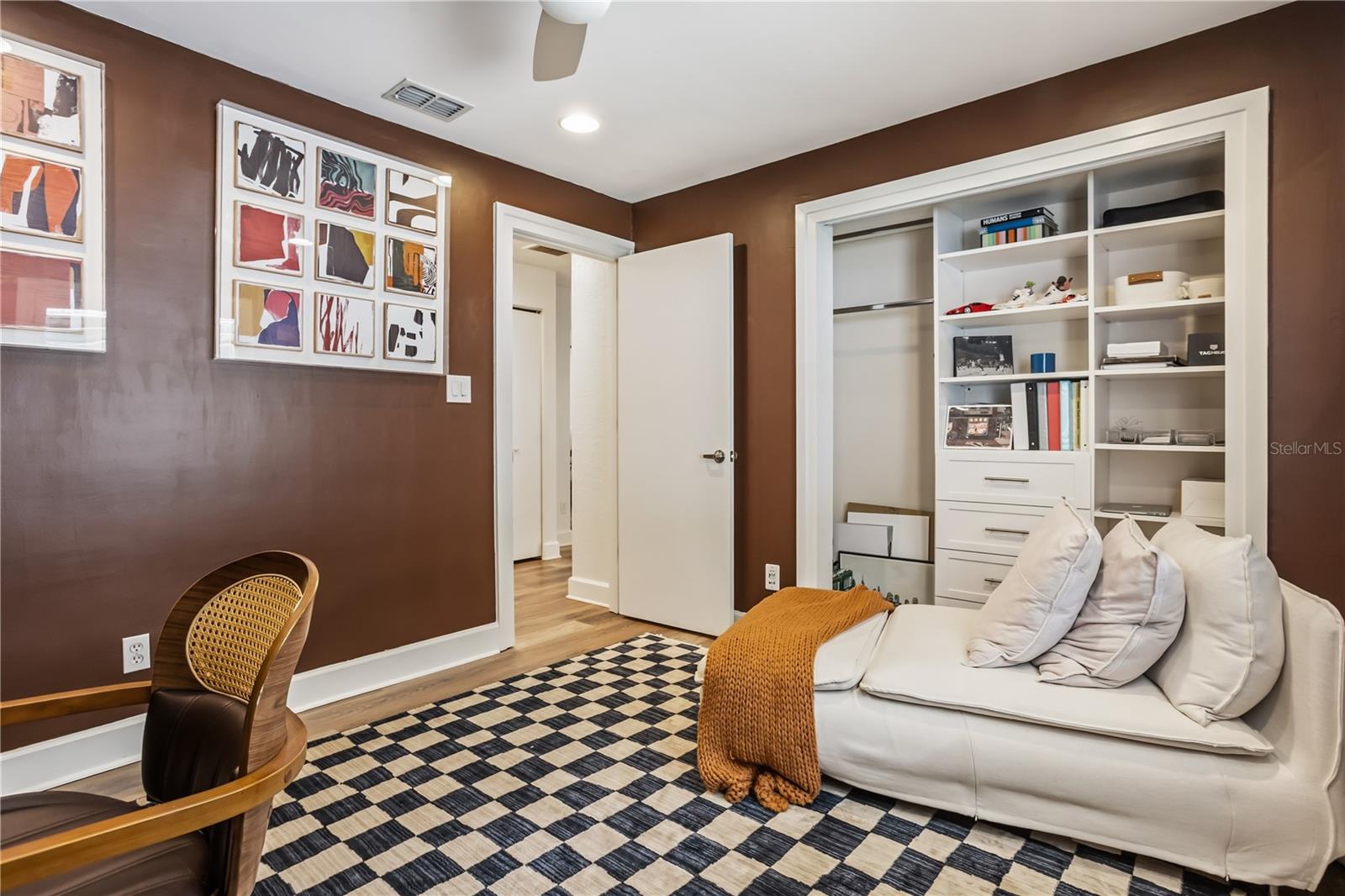 BARCLAY WOODS 2ND ADD - Residential