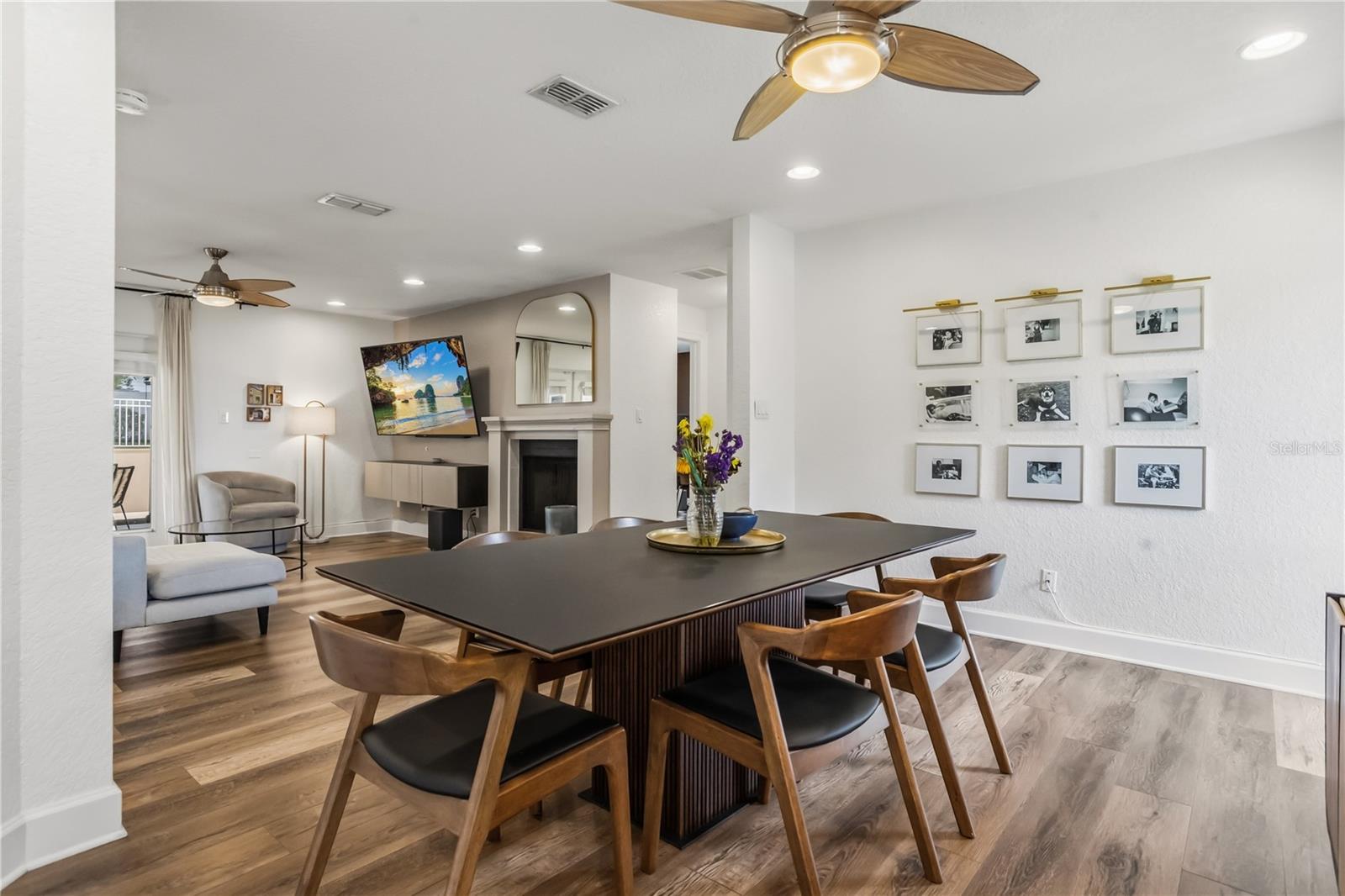 BARCLAY WOODS 2ND ADD - Residential