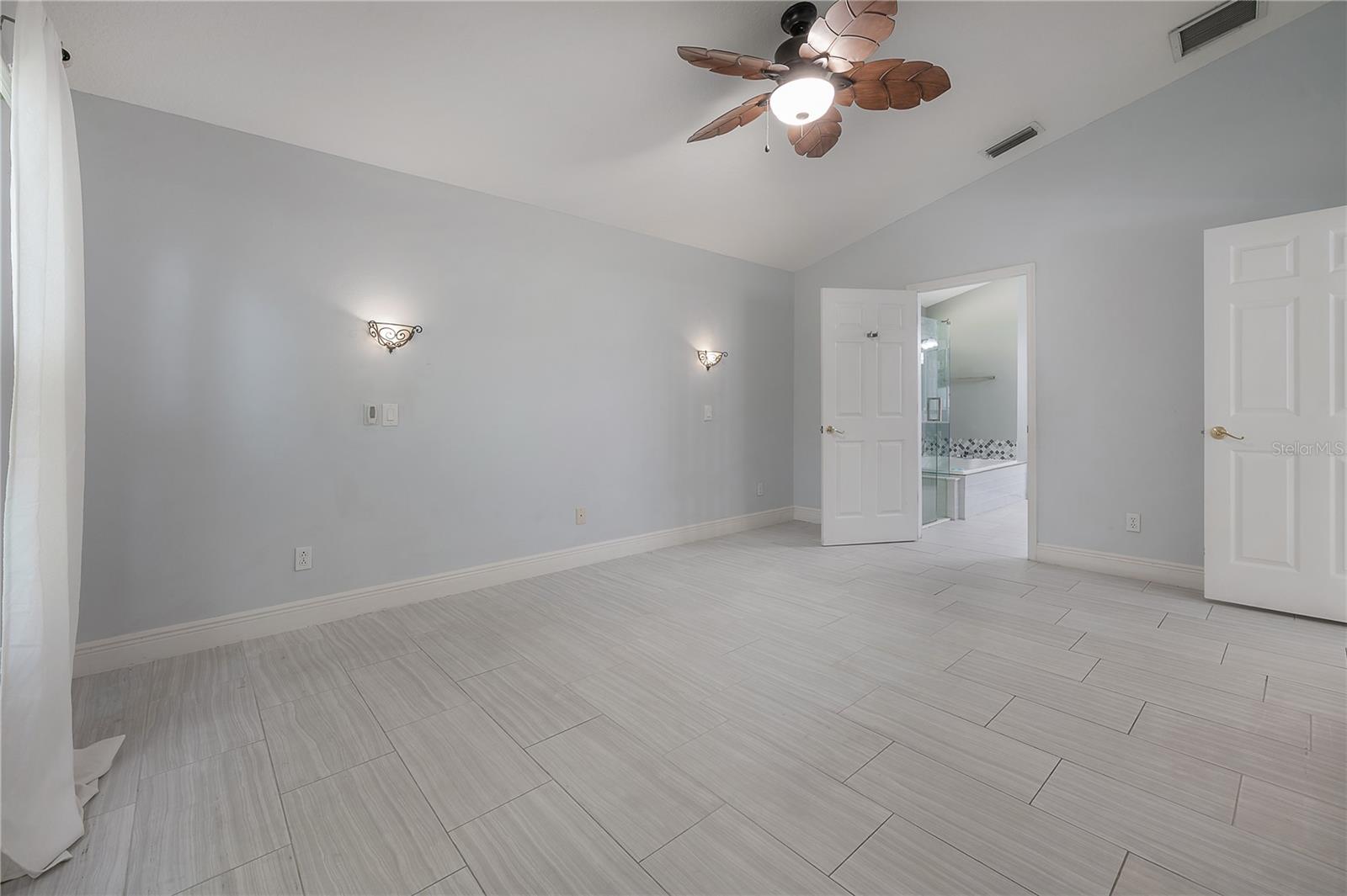 WESTCHASE SEC 225,227,229 - Residential