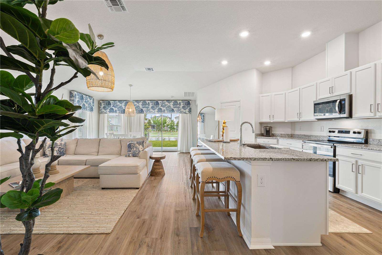 BELLAVIVA PH 1 - Residential