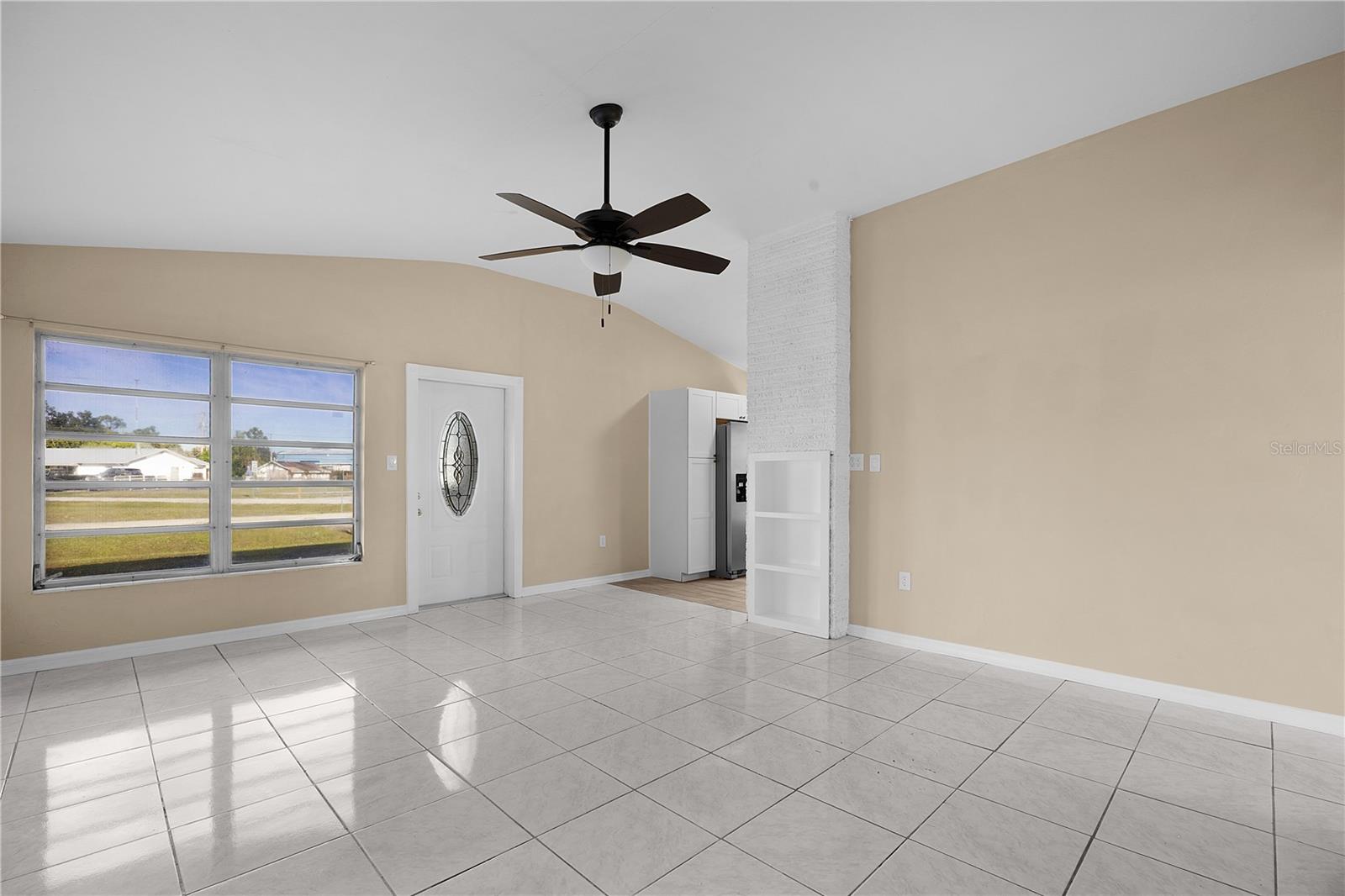 BERTS BAYSHORE MANOR - Residential