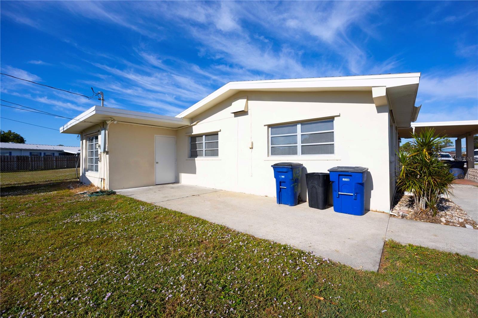 BERTS BAYSHORE MANOR - Residential