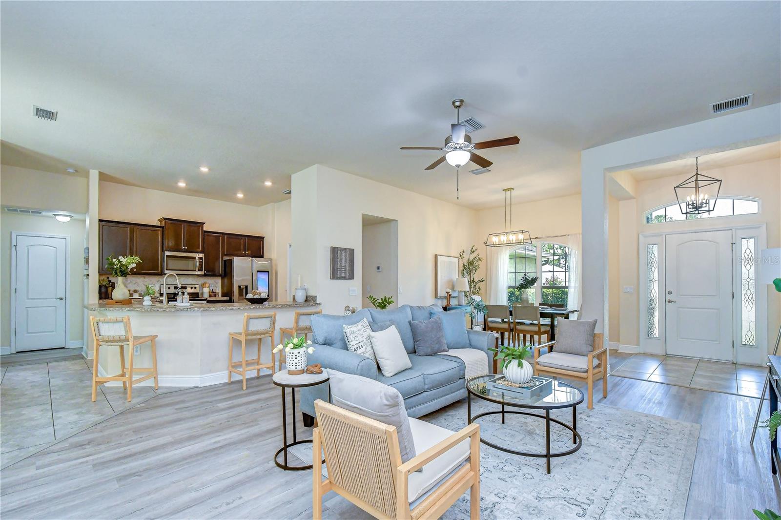PLANTATION PALMS - Residential