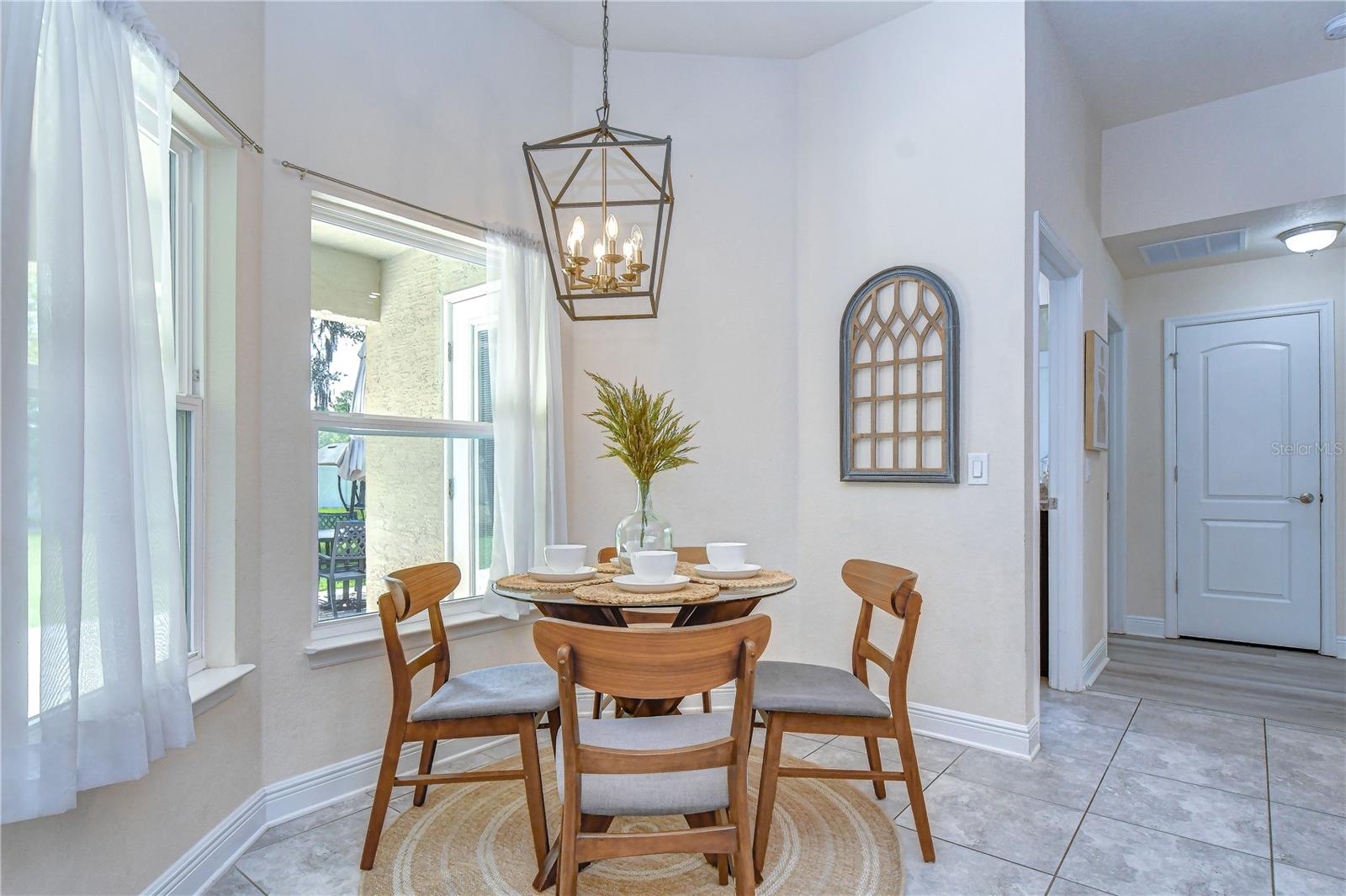 PLANTATION PALMS - Residential