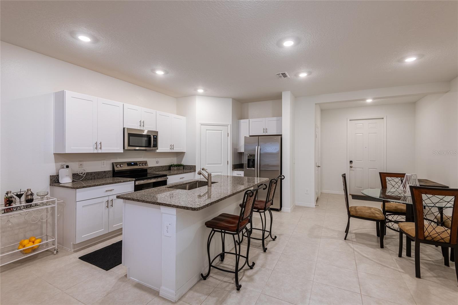TOWNES OF CROSS CREEK - Residential