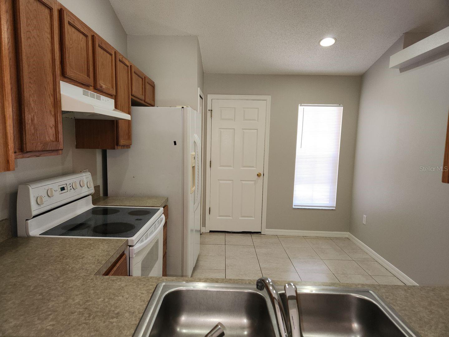 POINCIANA NBRHD 4 VILLAGE 7 - Residential Lease
