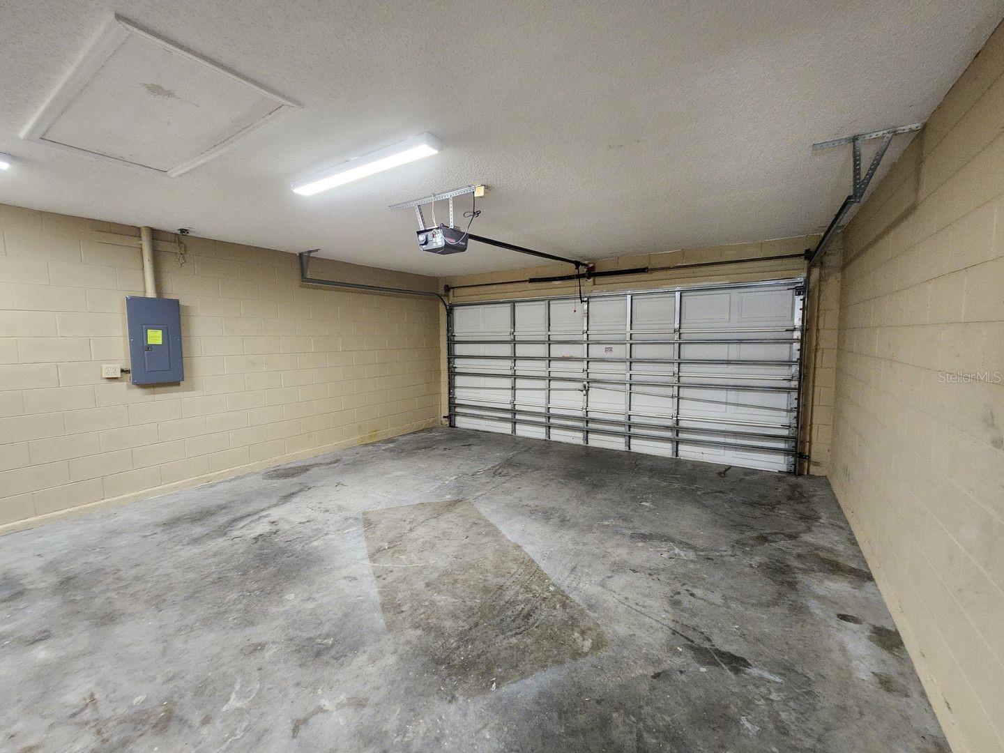 POINCIANA NBRHD 4 VILLAGE 7 - Residential Lease